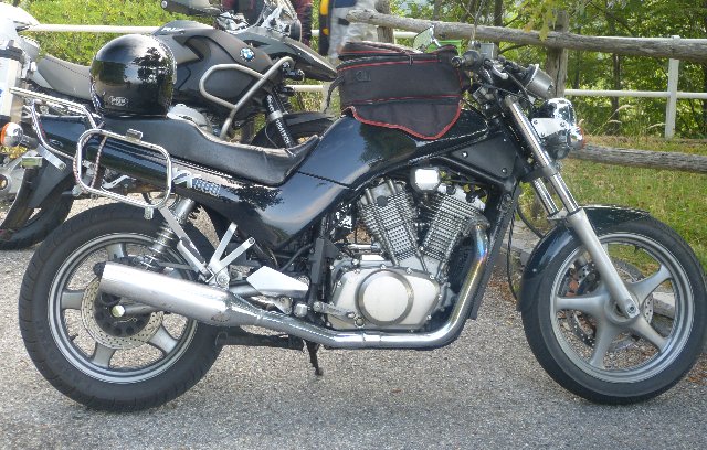 Suzuki VX 800
