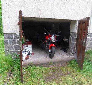 Garage im Ferienhaus meiner Kollegin