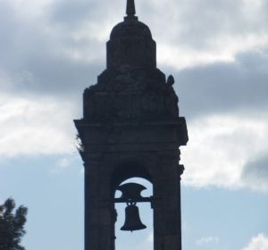 Glockenturm in Santiago