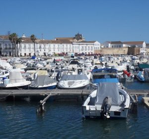 Am Hafen von Faro